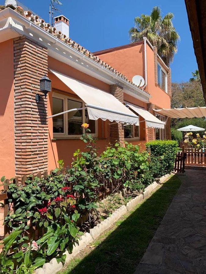 Chalet Con Piscina A 50 M De La Playa . Марбелья Екстер'єр фото